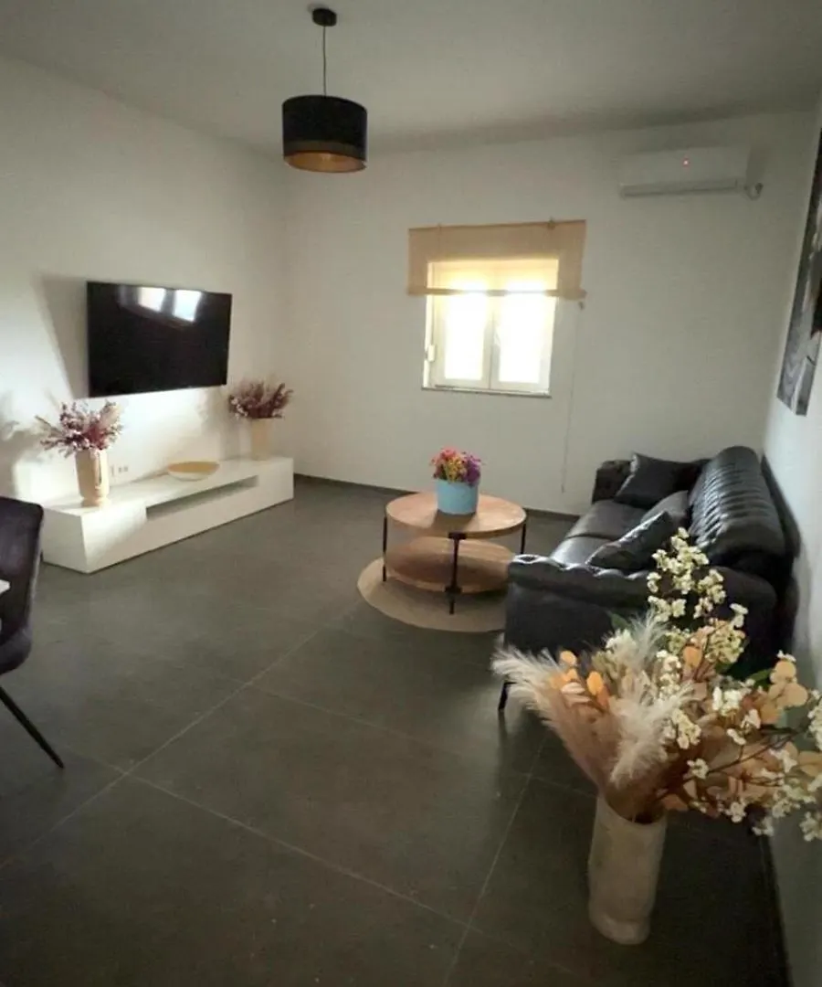 85M2 Silence And Near To Sea location
